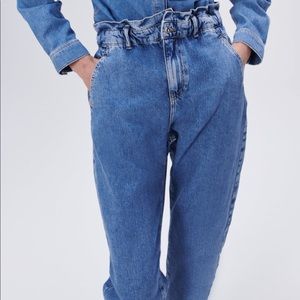Zara High waist paperbag jeans loose fit